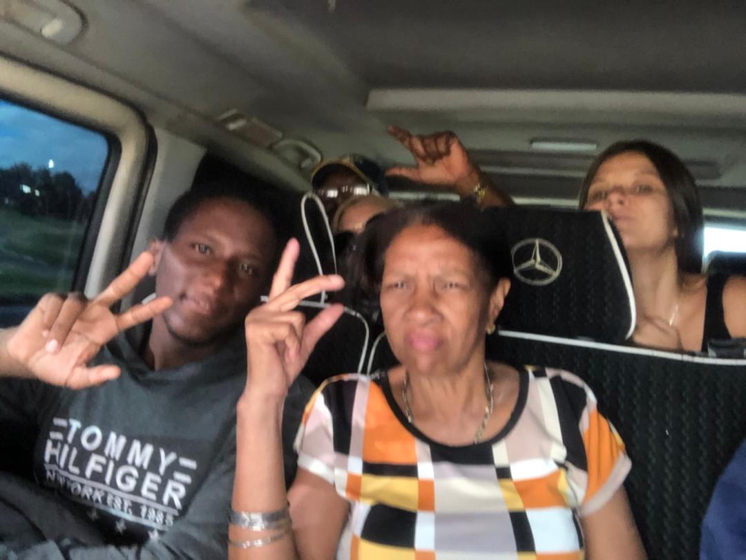 Los trabajadores de la OSDE GEDIC en cambio de labor, se dirigen hacia la Finca la Gallega reparto Imito.
#ProyectandoElFuturo
#UnidosPorCuba