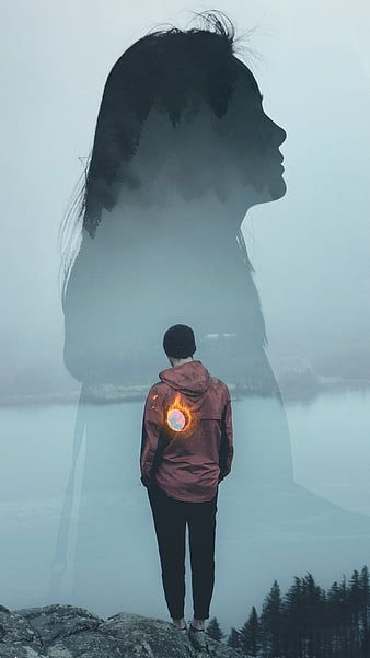 मैं उनके लिए तकलीफ बन गया,
जिन्हें मैं हमेशा खुश देखना चाहता था..!!