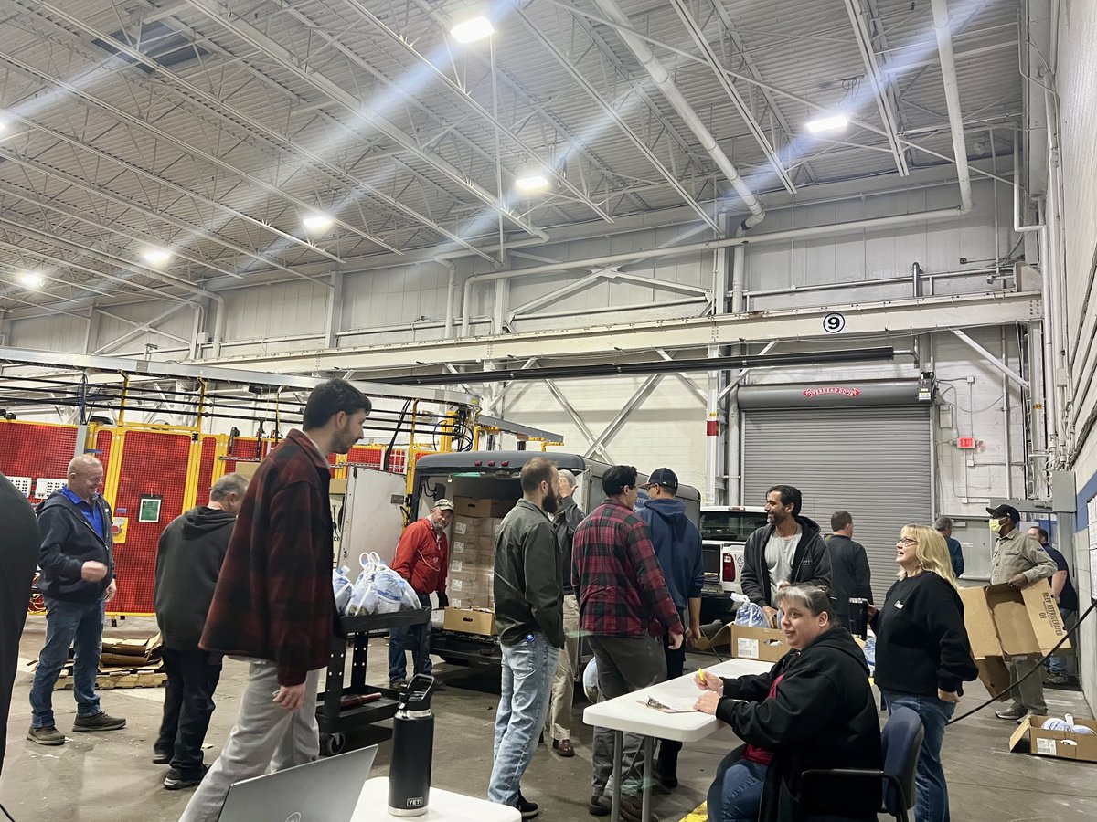 Paslin6's tweet image. Turkey Distribution Day is always a great way to kick off the Holiday season. Paslin treats all employees to a turkey for Thanksgiving as a small gesture of appreciation it takes to put together these innovative systems Paslin provides. #CustomAutomation #Thanksgivin