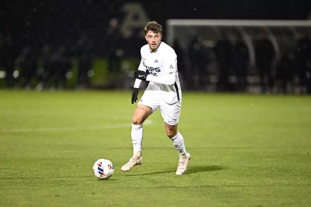 St. Olaf Athletics (@stolafathletics) on Twitter photo Just an Ole still scoring goals in the NCAA Tournament! 🫶
📸: <a href="/ZipsMSoc/">Akron Zips M Soccer</a>
#UmYahYah | #OlePride | #d3soc Just an Ole still scoring goals in the NCAA Tournament! 🫶
📸: <a href="/ZipsMSoc/">Akron Zips M Soccer</a>
#UmYahYah | #OlePride | #d3soc