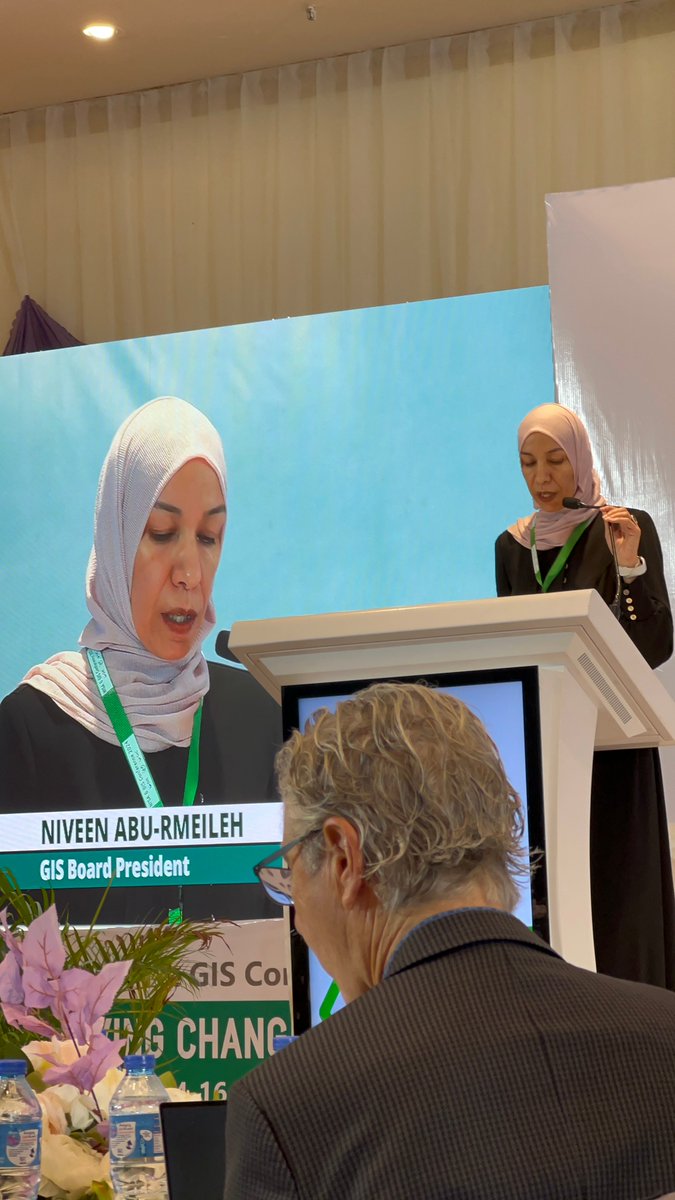 GlobalImplement's tweet image. GIS is in Abuja for the @NigeriaScience an GIS 2024 Conference! Yesterday we kicked off the day with welcomes from the NISA Chair @DrEcheEzeanolue  and GIS President @Niveen18  along with a keynote talk on the PEDALs model in #ImpSci from Dr.@romanxu! Thank you!