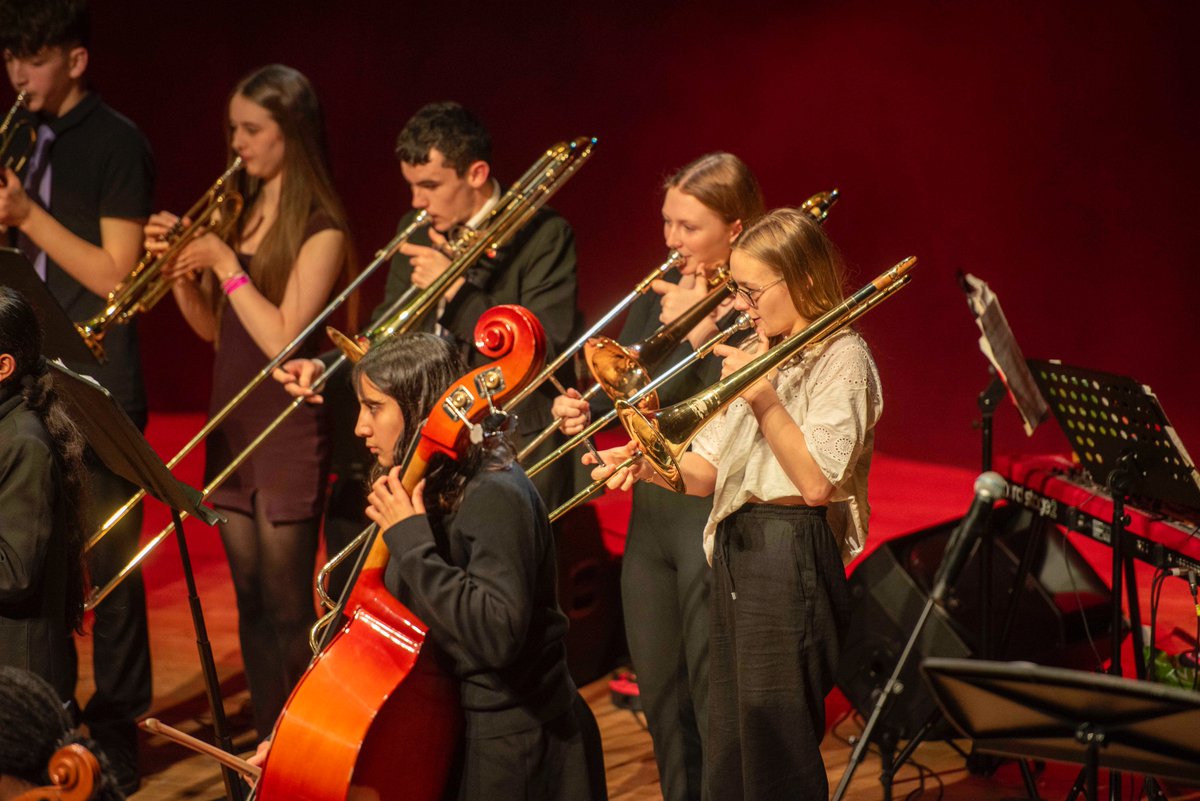 SPetersAcademy's tweet photo. A huge congratulations to our incredible students who took to the stage at Wolverhampton City Diversity Celebration on Monday, 11th November, at Wolverhampton Halls! 🎶✨

It was a joy to see our large ensemble joined by some of our talented Dohl drummers, showcasing their talent https://t.co/DBExfOwWuI