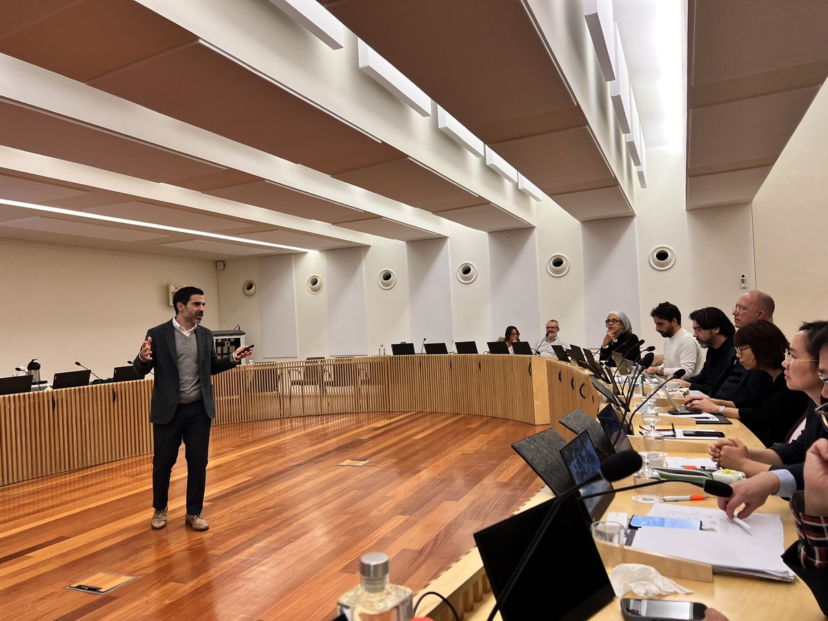 Lead2P's tweet photo. The Young Academic and Digital Academic Leadership Development Program is currently taking place at Universidade NOVA de Lisboa, in collaboration with Shanghai University and Vrije Universiteit Brussel, on November 15–16, 2024. https://t.co/iEdZB4FWAu