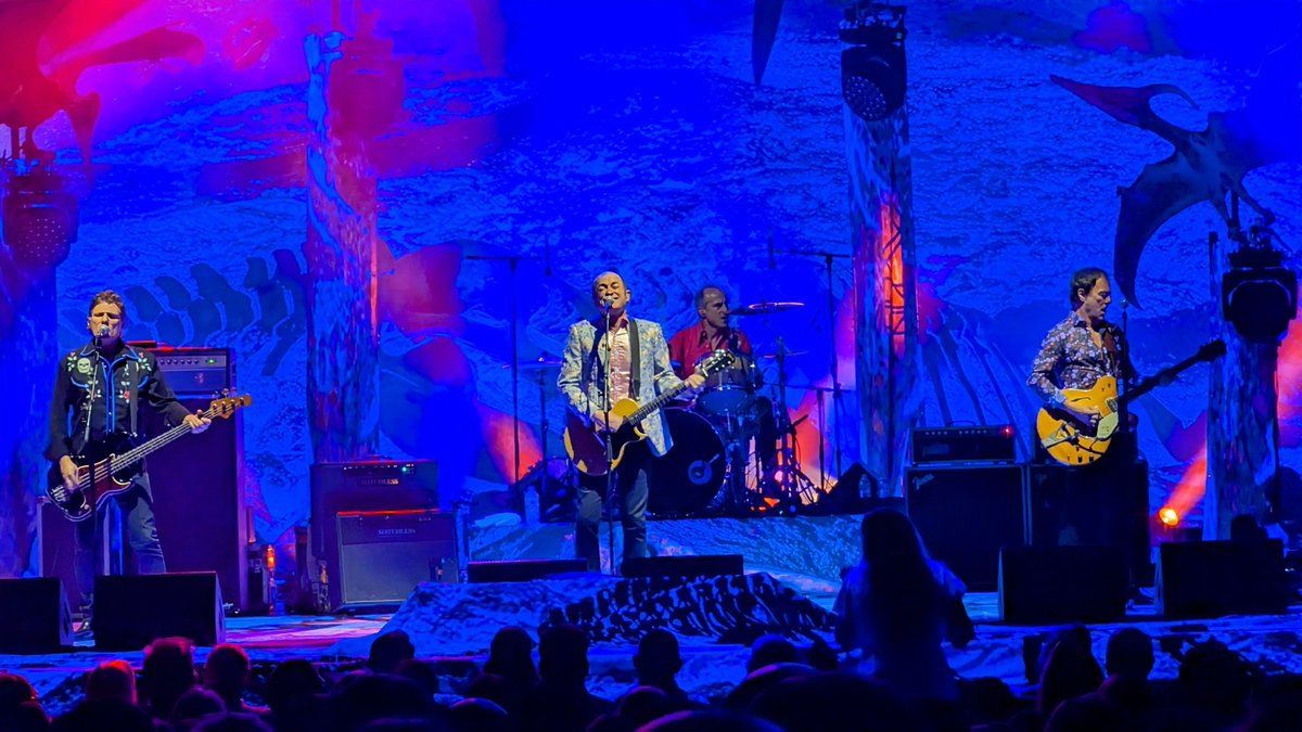 What the world needs now is more of le Hoodoo Gurus