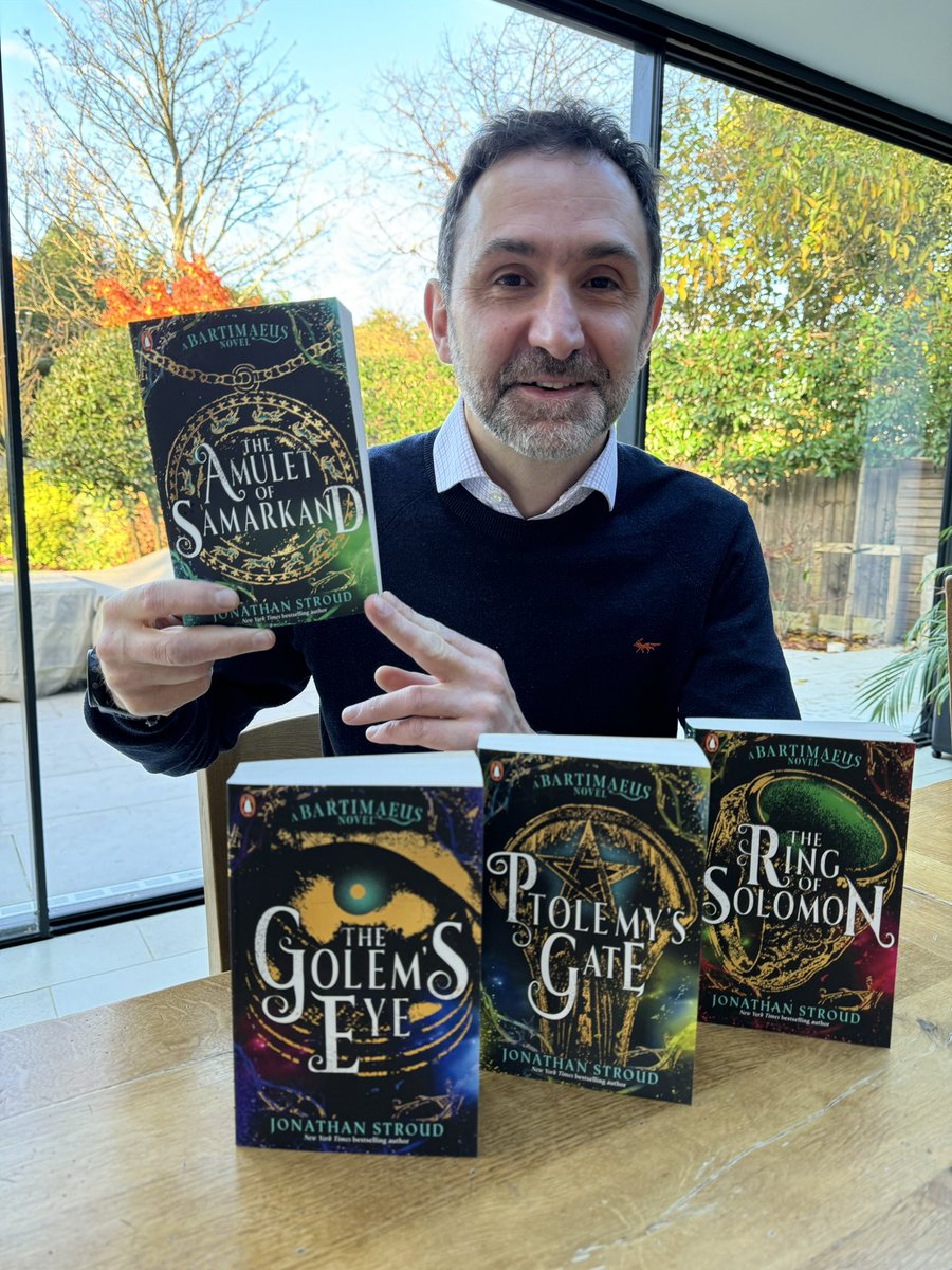 JonathanAStroud's tweet image. The new UK Bartimaeus edition in all its glory! I can’t imagine a lovelier rebranding! Even Bart would be grudgingly impressed. Heartfelt thanks again to Penguin Books and artist Tom Sanderson! ✨ 

#Bartimaeus 
@GeorgiaLawePR @penguinplatform @DHAchildrens @GeorginaStroud1