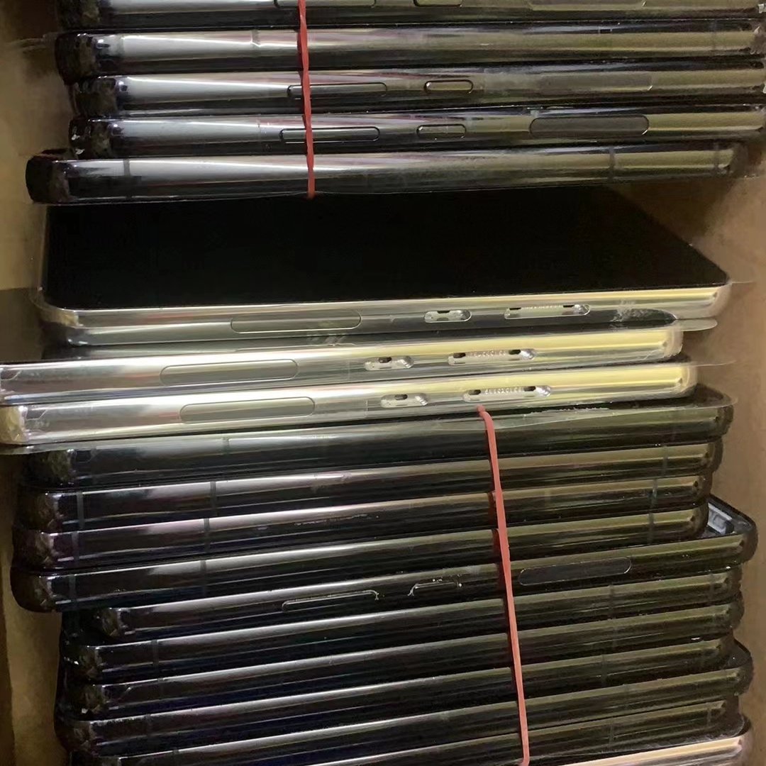 V1ckyZhu's tweet image. Pulled out quality Samsung available! 

#samsunglcd #samsungservicepack #servicepack #phonerepair #phonelcd #lcdrepair #phonefix #samsungscree