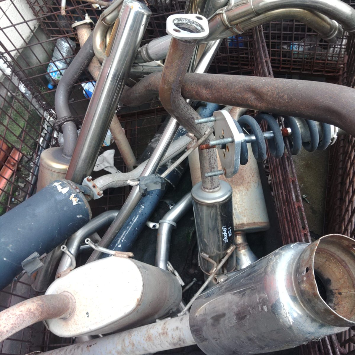 UPCltdJapan's tweet photo. Todays stock
various...
#usedcarparts #export #toyota #nissan #suzuki #honda #JDM engines parts export service https://t.co/Bmo33jwd41
