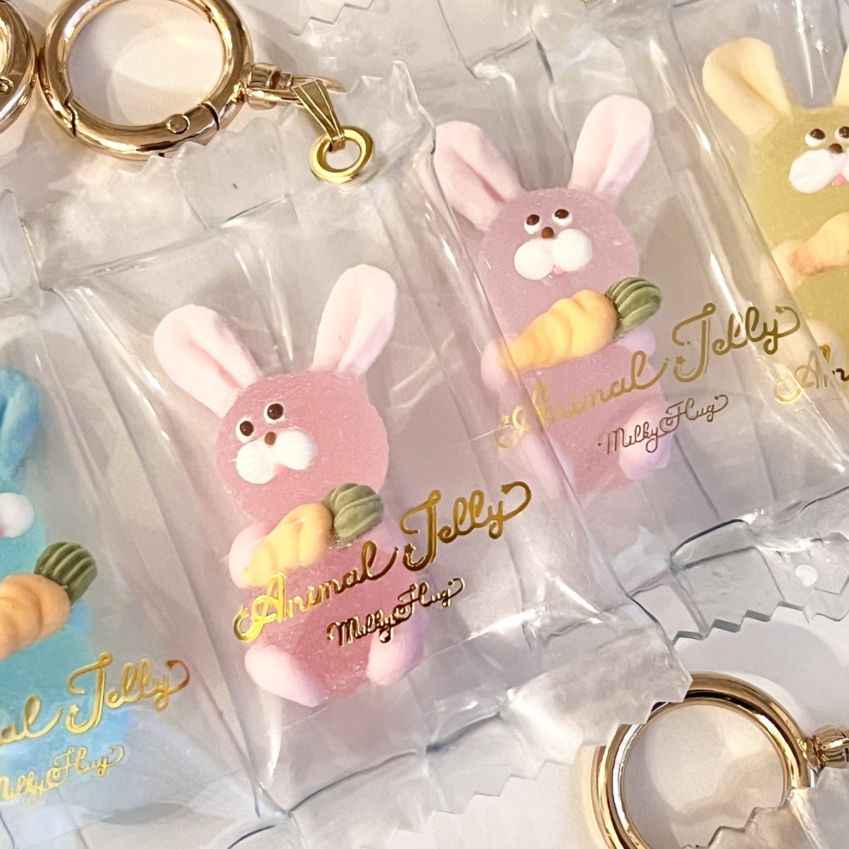 明日11/16(土） 動物ゼリーキーホルダーラインナップです