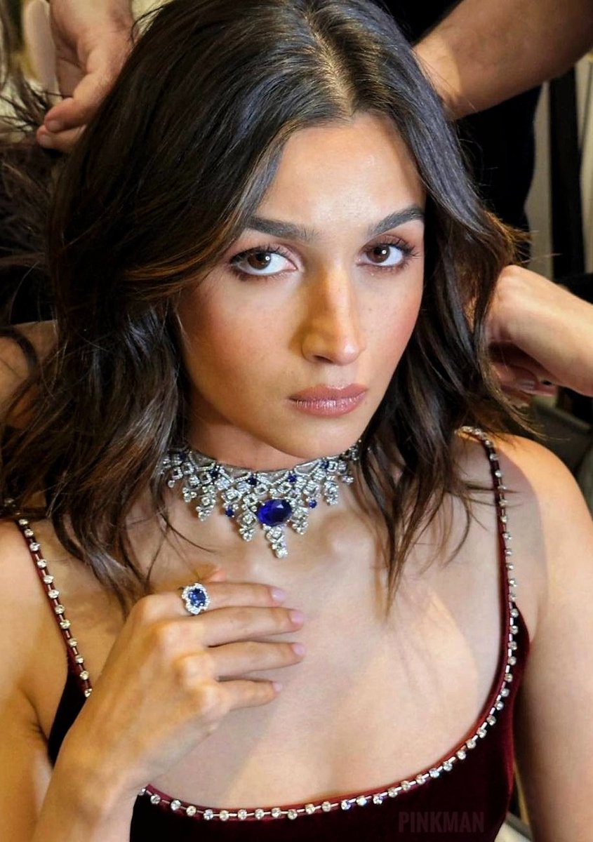 Show me a better face card than this 
I ll wait ! 🤒