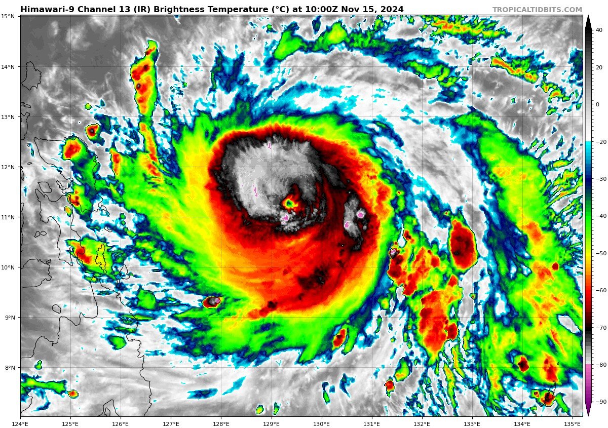 Derek Van Dam tweet media