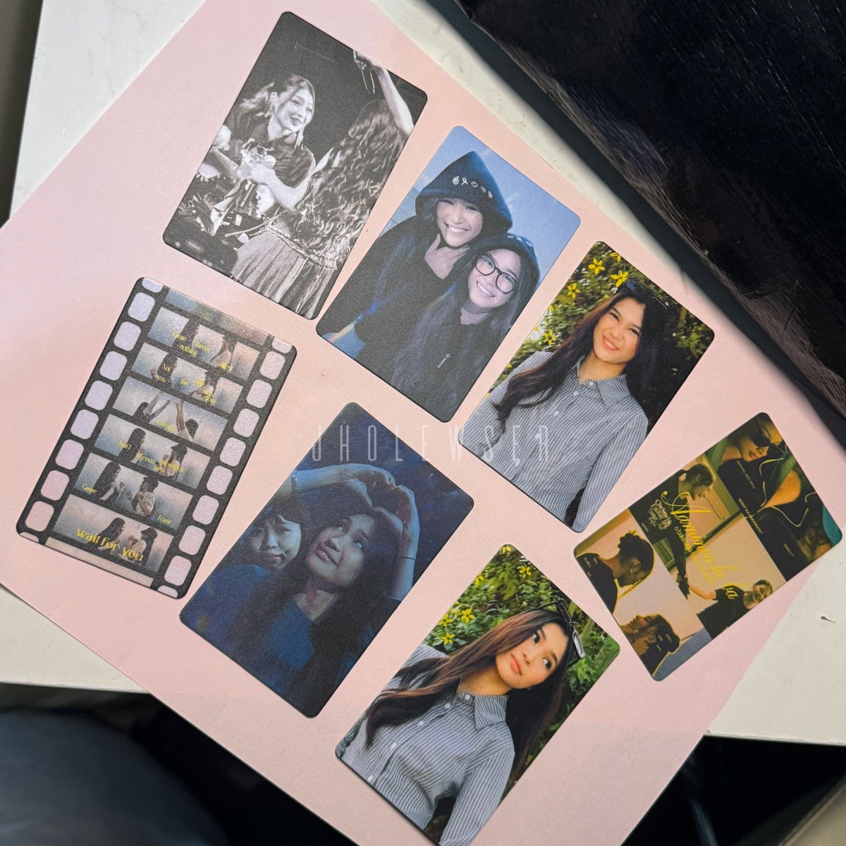 jholewser's tweet photo. 700 PHOTOCARDS ARE READY

ANG GANDA SOBRA HUHU 

Di ko ine-expect na 'yung first photo (jholet) here, shot ko mismo eh ang ganda sa print 🥺

Thank you so much for printing these, @newGdrops @timelessiren 🥺

Sa mga tumulong sa akin na ma-put into design 'yung concept na naiisip ko, thank you so much @binifficial @maryangmamon 🫶🏻

Swerte ng mga kumuha ng set sa akin 🥳 At kukuha ng ano man dito 🎉