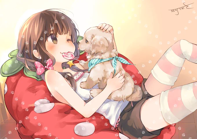 #いいイチゴの日  肉球のウォーターマークがあったから使ってみましたあとサインも入れてみたよ 