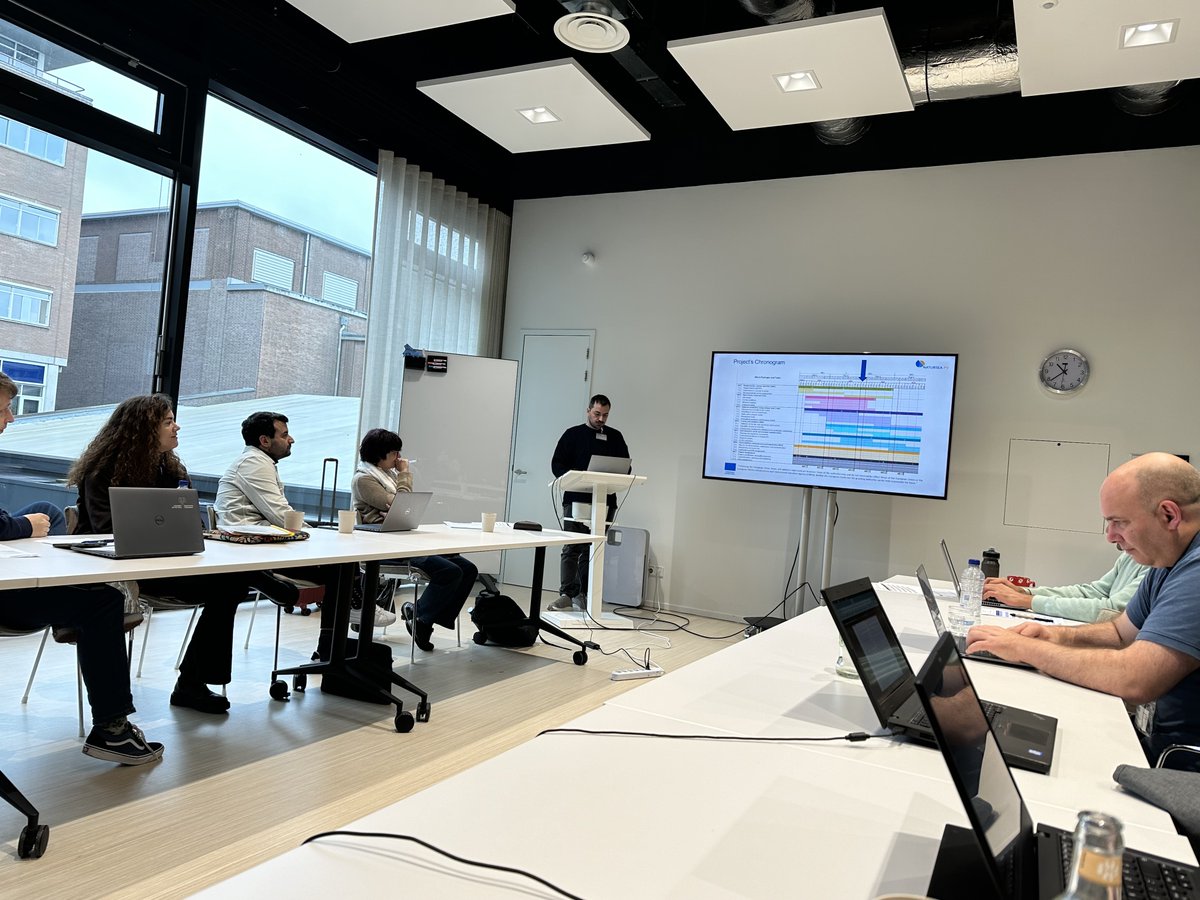 🔚 The M25 General Assembly of NATURSEA-PV concludes with final remarks from Project Coordinator Edurne Erkizia.

Thank you to all partners for two days of collaboration and progress at MARIN HQ in Wageningen! 🌊

#NATURSEAPV #MARIN #OffshorePV #RenewableEnergy #Sustainability