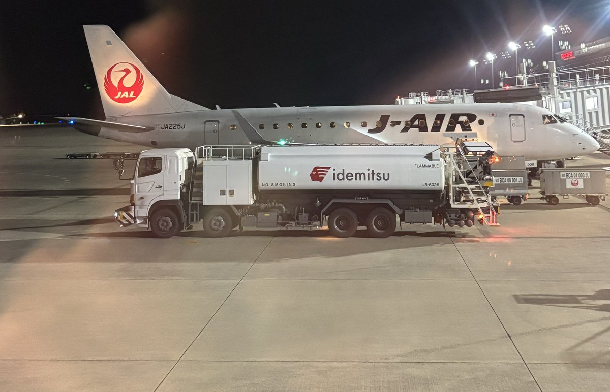 これから2泊3日で大阪に向かいます🛩️✨

明日明後日お会いできる方、お話ししましょう😸🙌