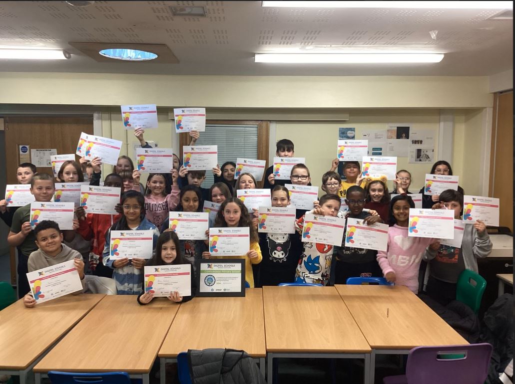 Carmondean PS tweet media