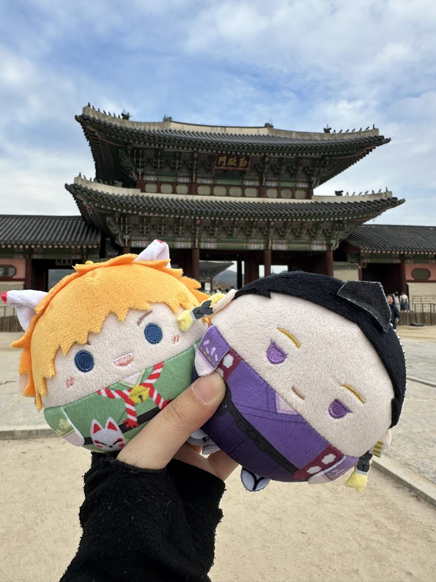 NGbear93's tweet photo. Rantake in Korea 💜💚 https://t.co/lIlUUluBtQ