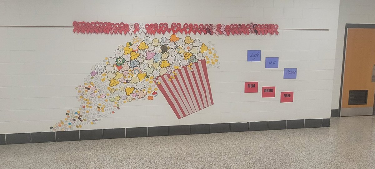 LBMS_SAC's tweet photo. Red Ribbon Week “Filming Drug Free” at LBMS!! #brokencamera #catchinguponposts @LBSuptRodriguez @JanetDudick @LBPSRILEY @lbpsEsposito @LBMSthree @ASAPNJ_SAC @nblairSBYS https://t.co/zu41T3i7je