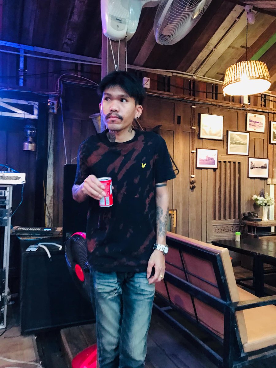 ลอยกระทงเสร็จ ไม่มีคู่ มาต่อห้องเราได้นะ🤍 เราก็ไม่มีคู่ เ.็ดเหมือนกัน🤍