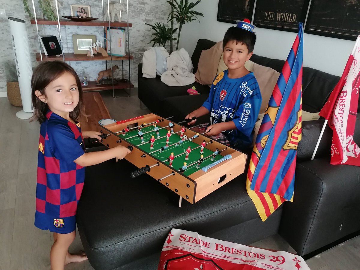 Nickrider71's tweet photo. Ici a Barcelone on est pret pour le 26.11, ca va être chaud, c'est 50/50 a la maison, et on sera en Tribune bien sûr pour  ce nouveau pas pour l'histoire ! https://t.co/x11A6qIPsD