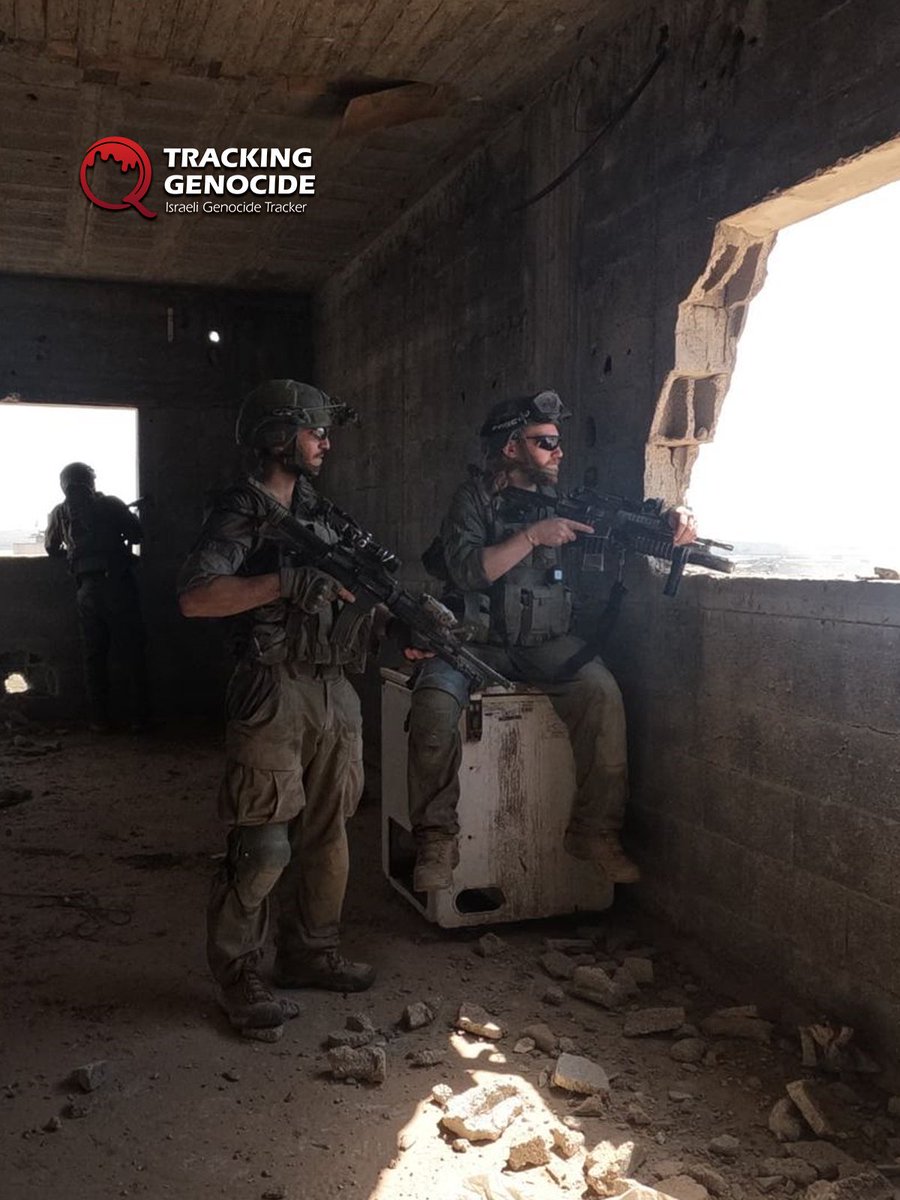 DiDavide54's tweet photo. Tre riservisti israelo-italiani:
- Giulio Supino
- Itay Peretz
- Gil Shavit

hanno partecipato a operazioni militari a Gaza durante l'invasione, inclusi episodi controversi come occupazioni di case palestinesi e demolizioni sistematiche. Dopo il servizio, alcuni sono tornati alla vita civile in Italia.

@trackingisrael thank you for the great work.