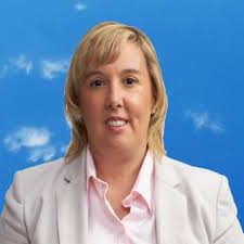 📺 Este viernes en la Primera Edición de #MVDNoticias

💬 La entrevista central será con Gimena Urta y Andrea Maddalena de la Red de Mujeres Políticas.

🎙️ Conduce <a href="/pilar_teijeiro/">Pilar Teijeiro</a> 
🔴 En vivo, desde las 08:90 horas, por <a href="/TVCIUDADuy/">TVCIUDAD</a>