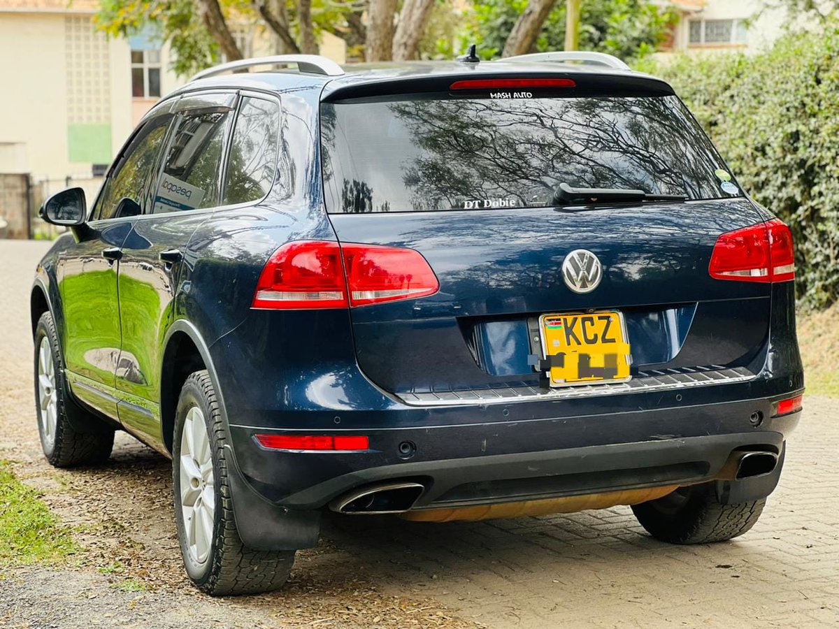 BigJs_Motors's tweet image. Sleek and Stylish 📷
Model: VW Toureg | 2013
Engine: 3.6l  Petrol
Features: Full Spec
Price: 2,799,999/=
Caption: "Upgrade your commute with the Toureg – where style meets performance. Safety, luxury, and affordability in one sleek package. #ExploreWithBigJs #vw #toureg