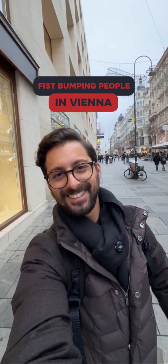 mohannadibitar's tweet image. Fist bump challenge in Vienna 🇦🇹 

Putting a smile on people’s face one person at a time… 🙏😁❤️

#mrtiq #tiq #thisisqatar #tiqlive #smiles #vienna #austria