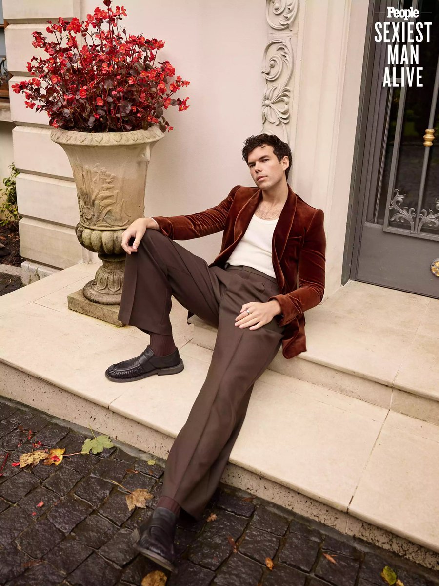 FilmUpdates's tweet image. Luke Newton for PEOPLE’s 2024 Sexiest Man Alive issue

📸: Zoe McConnell