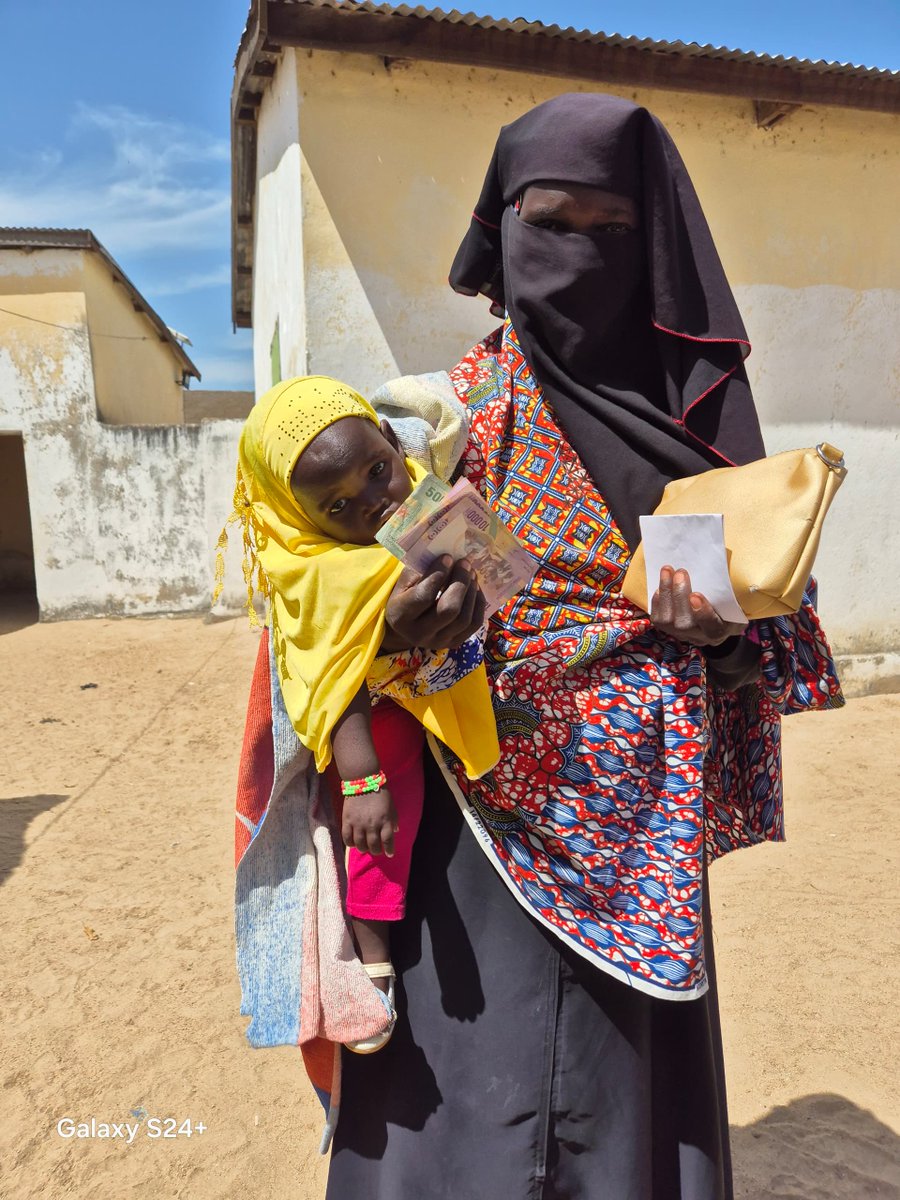 WFP Cameroon (@wfp_cameroon) on Twitter photo <a href="/USAID/">USAID</a> <a href="/UEauCameroun/">L'UE au Cameroun et pour la Guinée équatoriale</a> <a href="/giz_gmbh/">GIZ</a> <a href="/WFP/">World Food Programme</a> <a href="/guindoabou/">Aboubacar Guindo</a> <a href="/GianlucFerrera/">Gianluca FERRERA</a> <a href="/USAIDSavesLives/">USAID's Bureau for Humanitarian Assistance</a> #Cameroon🇨🇲
<a href="/WFP_Cameroon/">WFP Cameroon</a> needs $17.7M to assist 200,000 people affected by severe flooding in 🇨🇲.
With over 400,000 impacted, <a href="/WFP/">World Food Programme</a> is providing food, nutrition & cash support. Read more shorturl.at/TEwvw
#SavingLives
<a href="/GianlucFerrera/">Gianluca FERRERA</a> <a href="/guindoabou/">Aboubacar Guindo</a> <a href="/Zahralillian/">Dr. Zahra Lillian Mokgosi</a> <a href="/AmbJaponCMR/">Ambassade du Japon au Cameroun 在カメルーン日本国大使館</a> <a href="/USAID/">USAID</a> <a href="/UEauCameroun/">L'UE au Cameroun et pour la Guinée équatoriale</a> <a href="/giz_gmbh/">GIZ</a> <a href="/WFP/">World Food Programme</a> <a href="/guindoabou/">Aboubacar Guindo</a> <a href="/GianlucFerrera/">Gianluca FERRERA</a> <a href="/USAIDSavesLives/">USAID's Bureau for Humanitarian Assistance</a> #Cameroon🇨🇲
<a href="/WFP_Cameroon/">WFP Cameroon</a> needs $17.7M to assist 200,000 people affected by severe flooding in 🇨🇲.
With over 400,000 impacted, <a href="/WFP/">World Food Programme</a> is providing food, nutrition & cash support. Read more shorturl.at/TEwvw
#SavingLives
<a href="/GianlucFerrera/">Gianluca FERRERA</a> <a href="/guindoabou/">Aboubacar Guindo</a> <a href="/Zahralillian/">Dr. Zahra Lillian Mokgosi</a> <a href="/AmbJaponCMR/">Ambassade du Japon au Cameroun 在カメルーン日本国大使館</a>