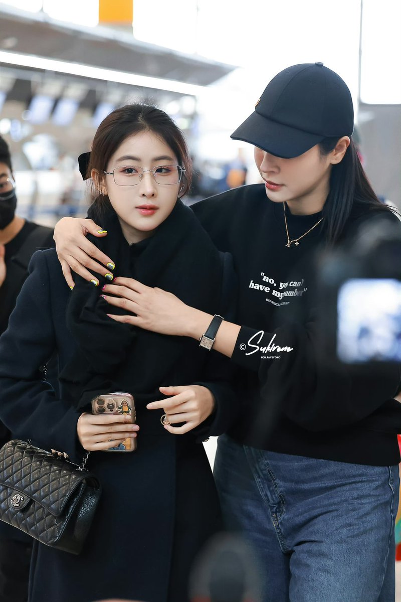Airport pictures never fail 😌 ctto #FayeYoko #YokoApasra #FayePeraya