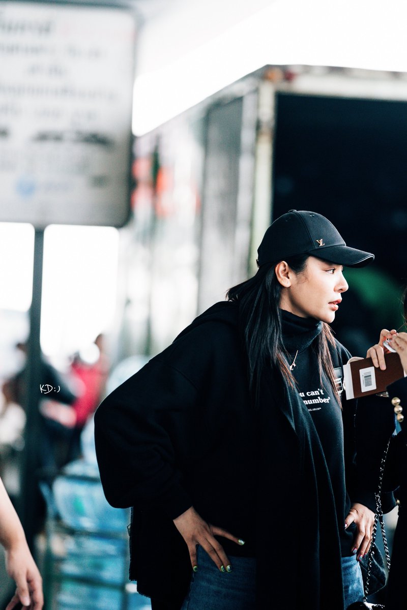 KonD___'s tweet photo. 𝙎𝙖𝙛𝙚 𝙛𝙡𝙞𝙜𝙝𝙩 𝙠����~ ✈️🌻🪽

#FayePeraya #Fayeyoko https://t.co/Ly7tv2eIH1