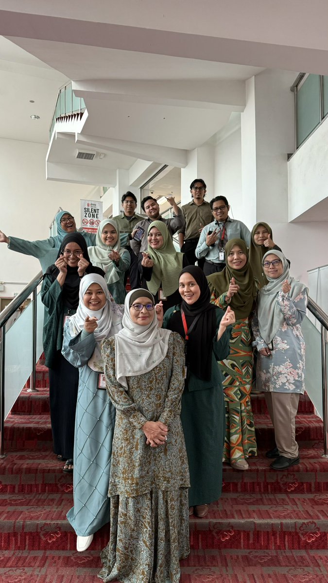 MSUmylibrary's tweet photo. Supporting #MSUrians to wear green for support and show unity with Palestine. Stand for unity, humanity and hope ππππ
#MSUmalaysia
#MSULrc
#GreenForHumanity https://t.co/tBuc5mPCgy