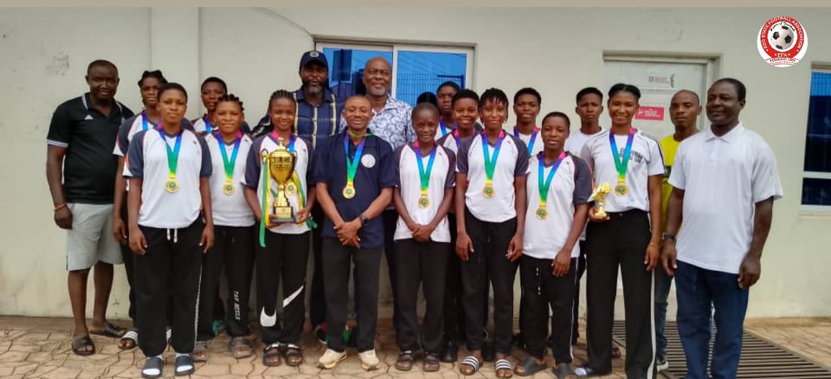 edostate_fa's tweet photo. 🚨 EDO STATE FOOTBALL ASSOCIATION CONGRATULATES FORTRESS INTERNATIONAL FOOTBALL ACADEMY AS THEY ERMEGE CHAMPIONS OF DEFIANT LADIES U-17 TOURNAMENT IN ASABA, DELTA STATE.

Congratulations @fc_fortress 🏆✨

#EdoFA https://t.co/Wws5IArzas