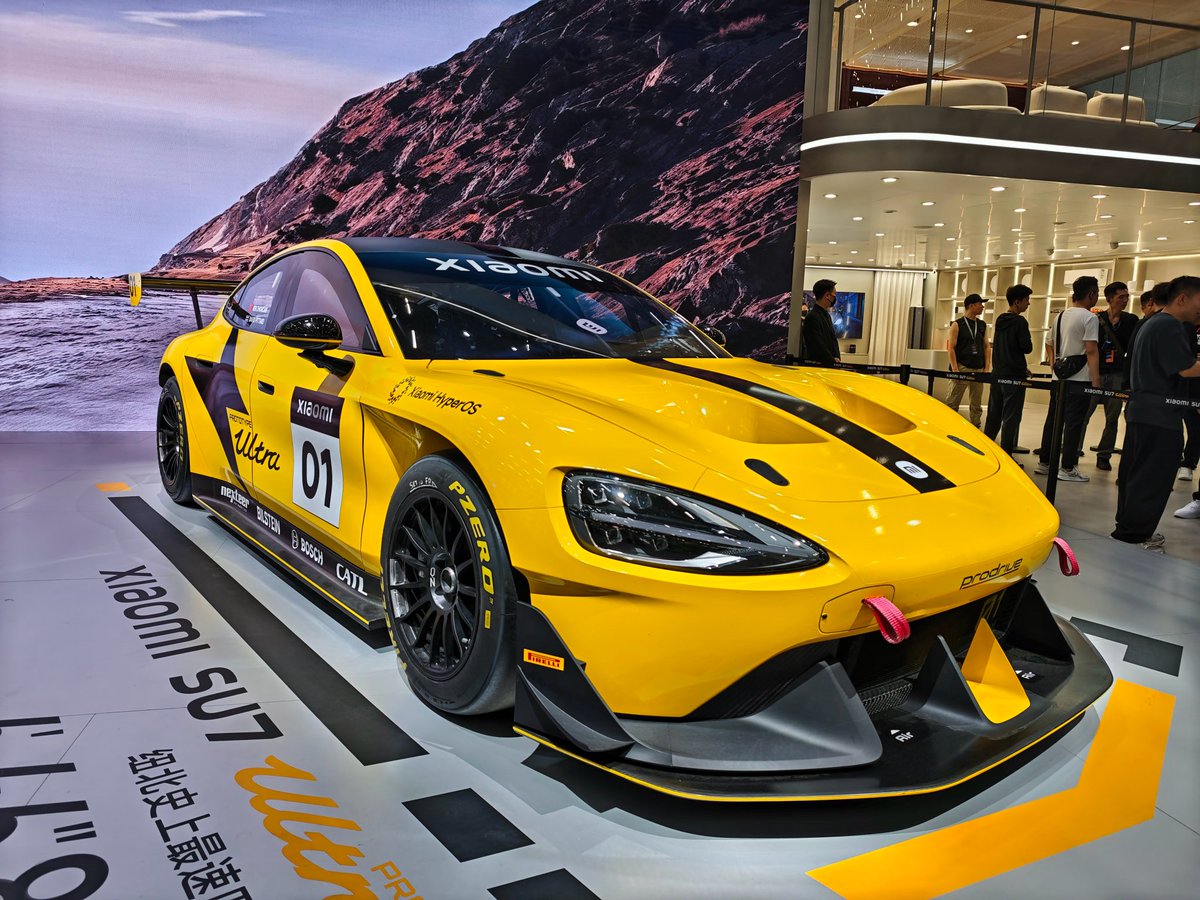 TECH__MUKUL's tweet image. Xiaomi SU7 Ultra prototype car
#XiaomiHyperOS2