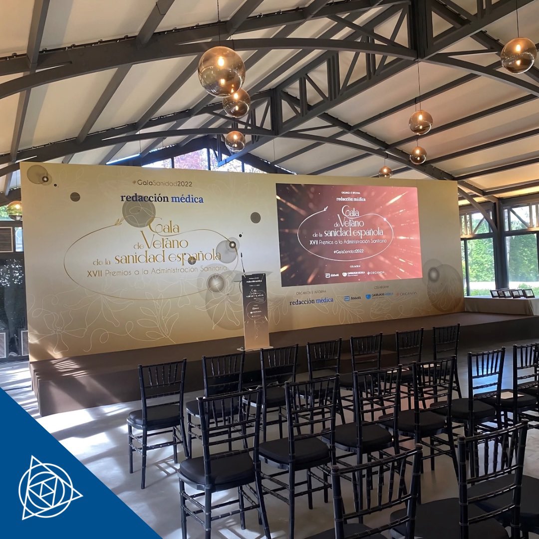 InnomediaEvento's tweet photo. Un honor haber sido parte de la Gala de Verano de la Sanidad Española 🌟 Nos encargamos de la escenografía, audiovisuales, sonido, streaming y coordinación general para hacer de esta noche algo especial. ¡Gracias a todos los involucrados! 👏

#GalaSanidad #SanidadEspañola https://t.co/VVLp7RMGOh