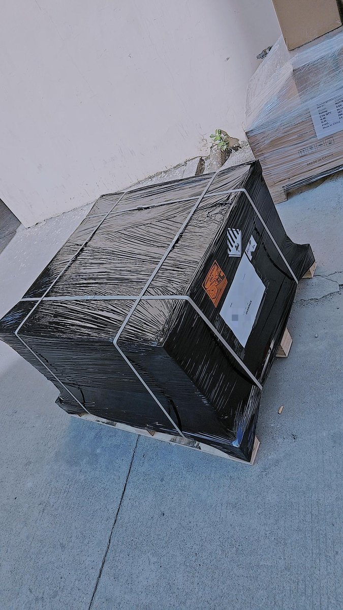 1 Wooden Box Battery DDP to Norway
1 pallet Battery DDP to Switzerland
TEL/WaChat：15014816626
QQ：2853659774
Email：tom@jmdchina.com
Website：jmdchina.cn
#LITHIUMIONBATTERY #UN3480 #IMO9
#NIHMBATTERY #physicalexperiment #powerbattery #scienceandtechnology