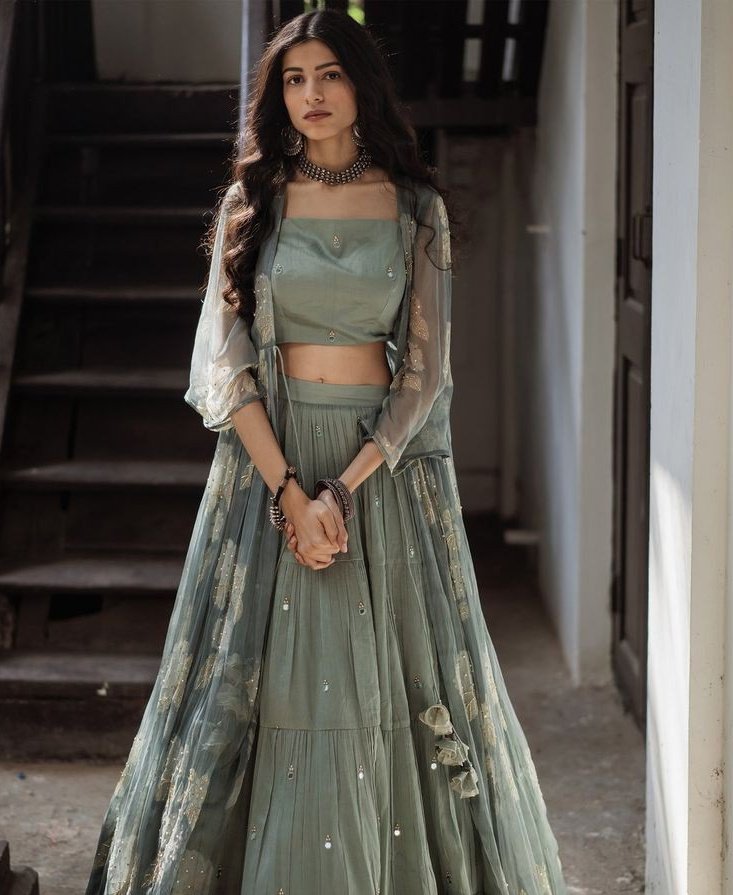 Sana khan tweet media