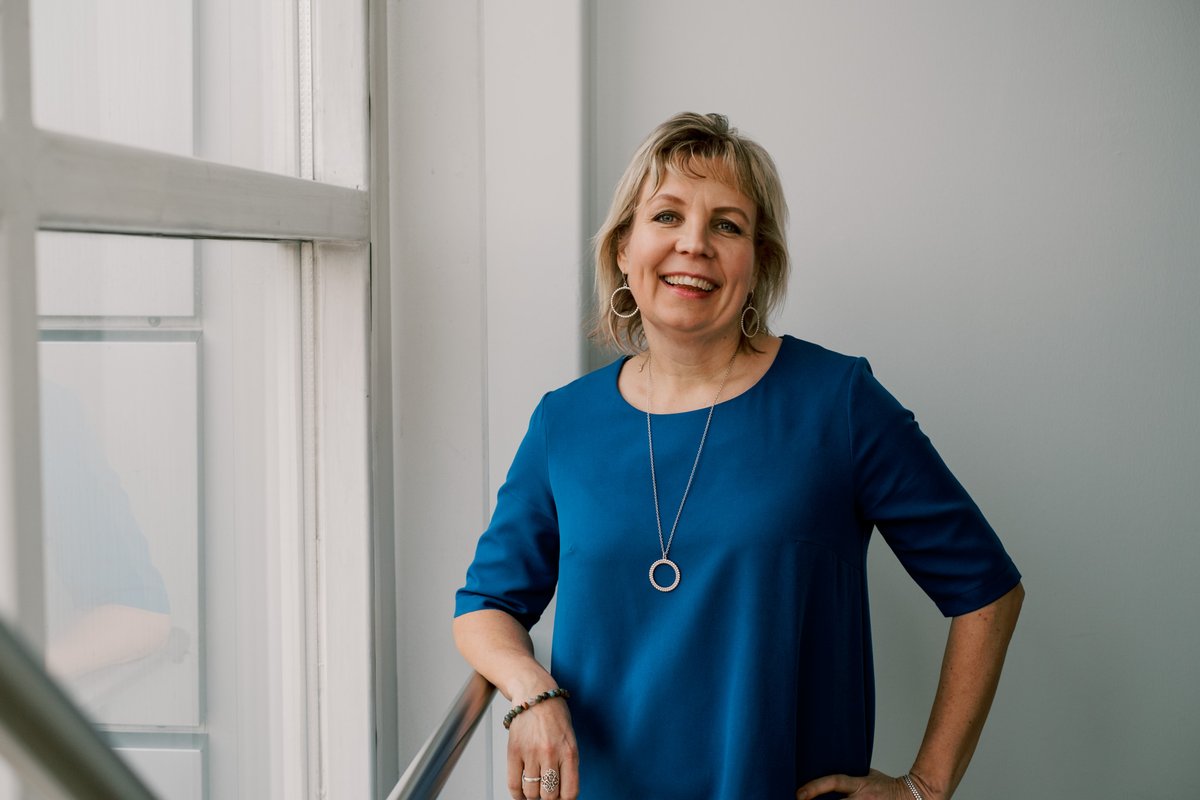 Louhos saa riveihinsä yritysmaailman todellisen konkarin – Suomen Porista! ⛏️

Tytti Laine on toiminut pari vuosikymmentä yrittäjänä, yritysvalmentajana sekä digitaalisuuden ja tuottavuuden konsulttina. Tervetuloa!

Uutinen: louhosdigital.fi/blogi/yritysma…

#myynti #markkinointi #pori