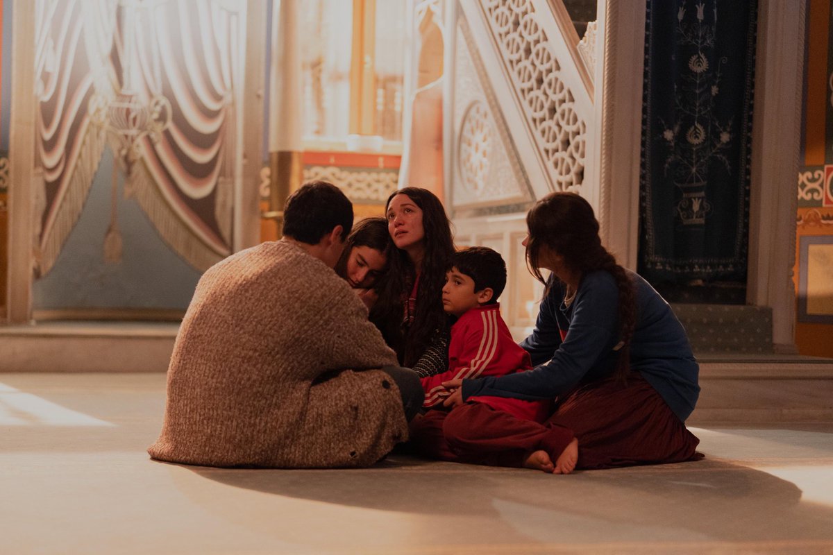 Sahipsizler_arb's tweet photo. - نسبه إعاده ( البرايم تايم ) الحلقه الاولى من مسلسل المشردون

Total | (18) | 1,88
     AB | (20) | 1,39
ABC1 | (20) | 1,60

#Sahipsizler #HazalSubaşı https://t.co/PGXWmvej5K
