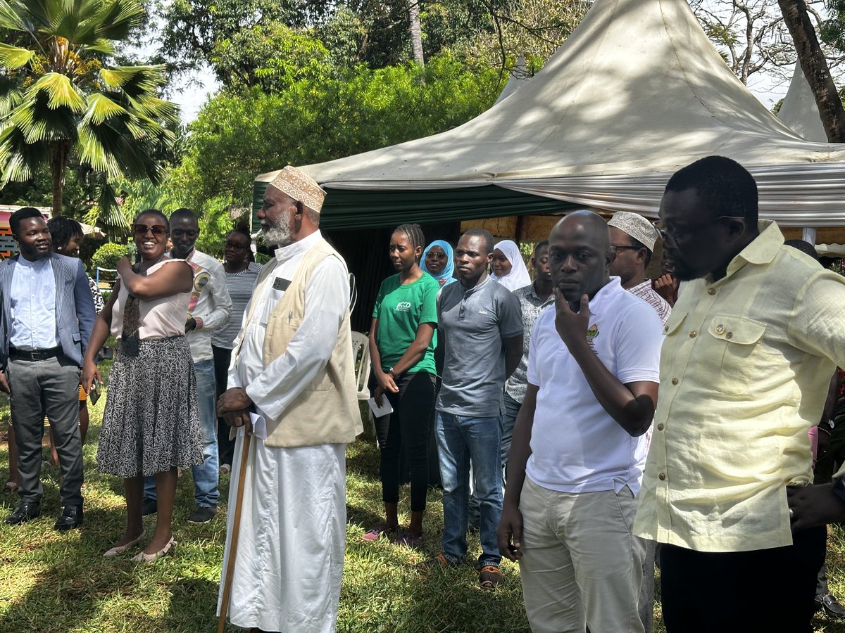 KICCD01's tweet photo. #KICCD2 IS OFF TO A GREAT START!! Huku ni vibes na kuanguka na climate change tukijifunza moja mbili. #climateaction #climatechangeawareness https://t.co/GEvi5QRSRB