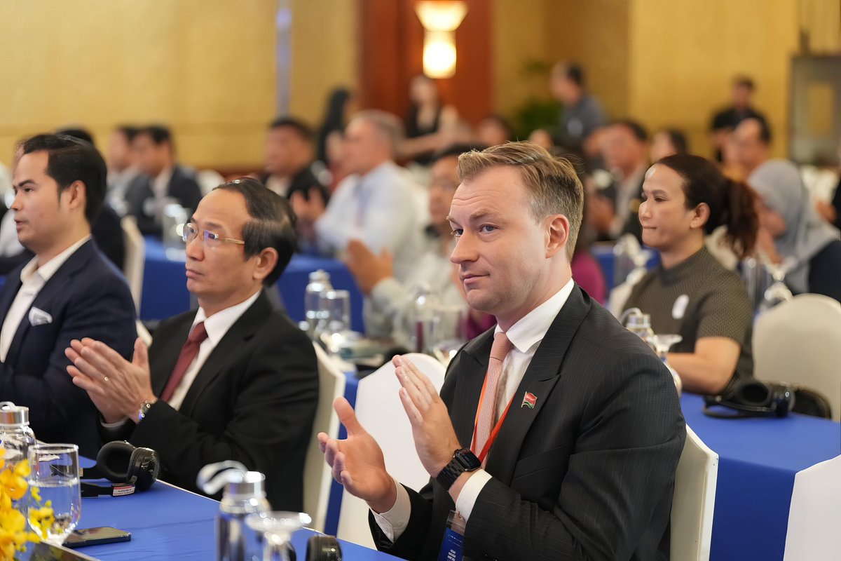 Ruslan Varankou tweet media