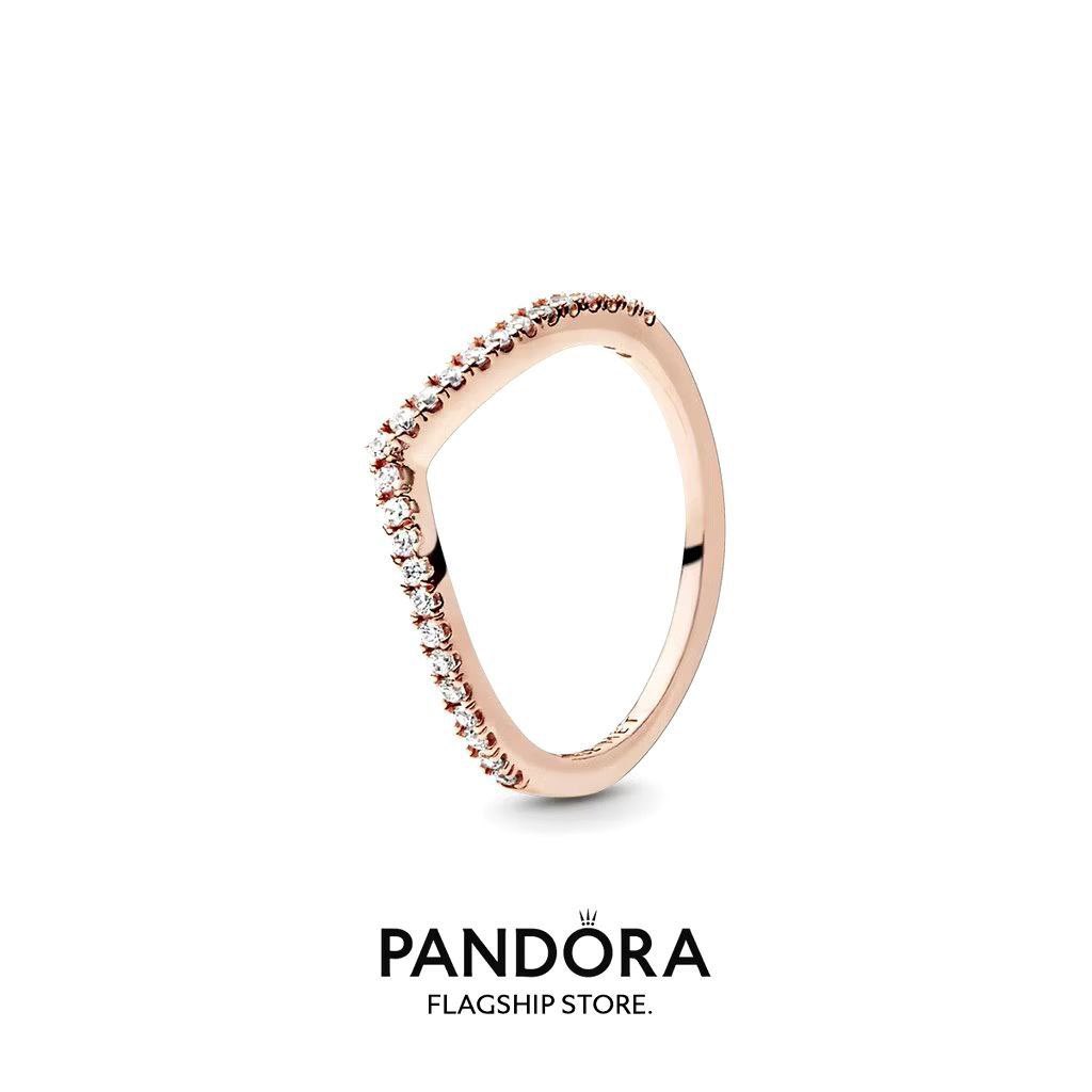 Pandora pon ada design macam ni lah. Very demure very cutesy 🥰🫶🏻

Silver
🔗 s.shopee.com.my/702w9wmleW

Rose gold
🔗 s.shopee.com.my/6pjVxhCrb6