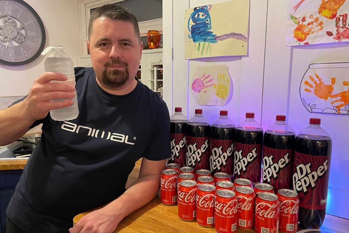 Man 'Stopped Drinking Water Completely' During Dr Pepper Addiction 

"I'm a Pepper, he's a Pepper, she's a Pepper, we're a Pepper. Wouldn't you like to be a Pepper, too?"
buff.ly/3YEJFUQ