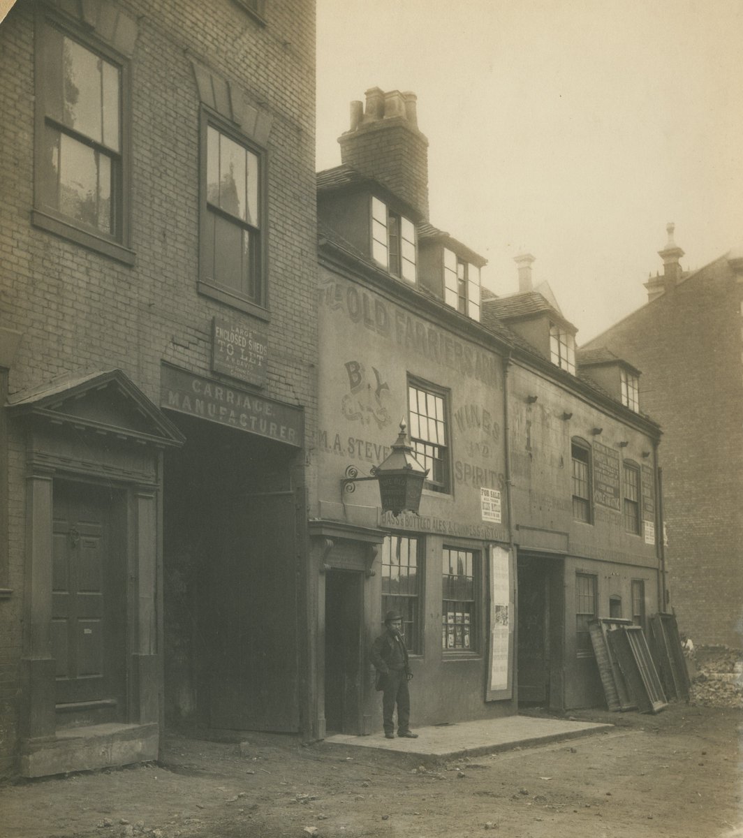 #PhotoFriday Time, Please! Old Farriers Arms which once stood on Lichfield Street, now Corporation Street. One of 600 buildings demolished to make way for the new ‘Parisian boulevard’ style Corporation Street. Ref: Corporation Street Photo Box/Number 11  <a href="/LibraryofBham/">LibraryofBirmingham</a> @Brumpics