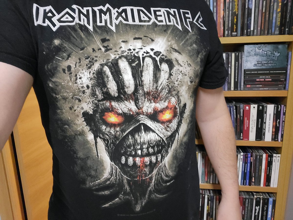 DavidGTato's tweet photo. #Metalshirt #IronMaiden #UptheIrons #ExplodinghEaD #IronMaidenFC #IMFC2018 https://t.co/roolU5PbRL
