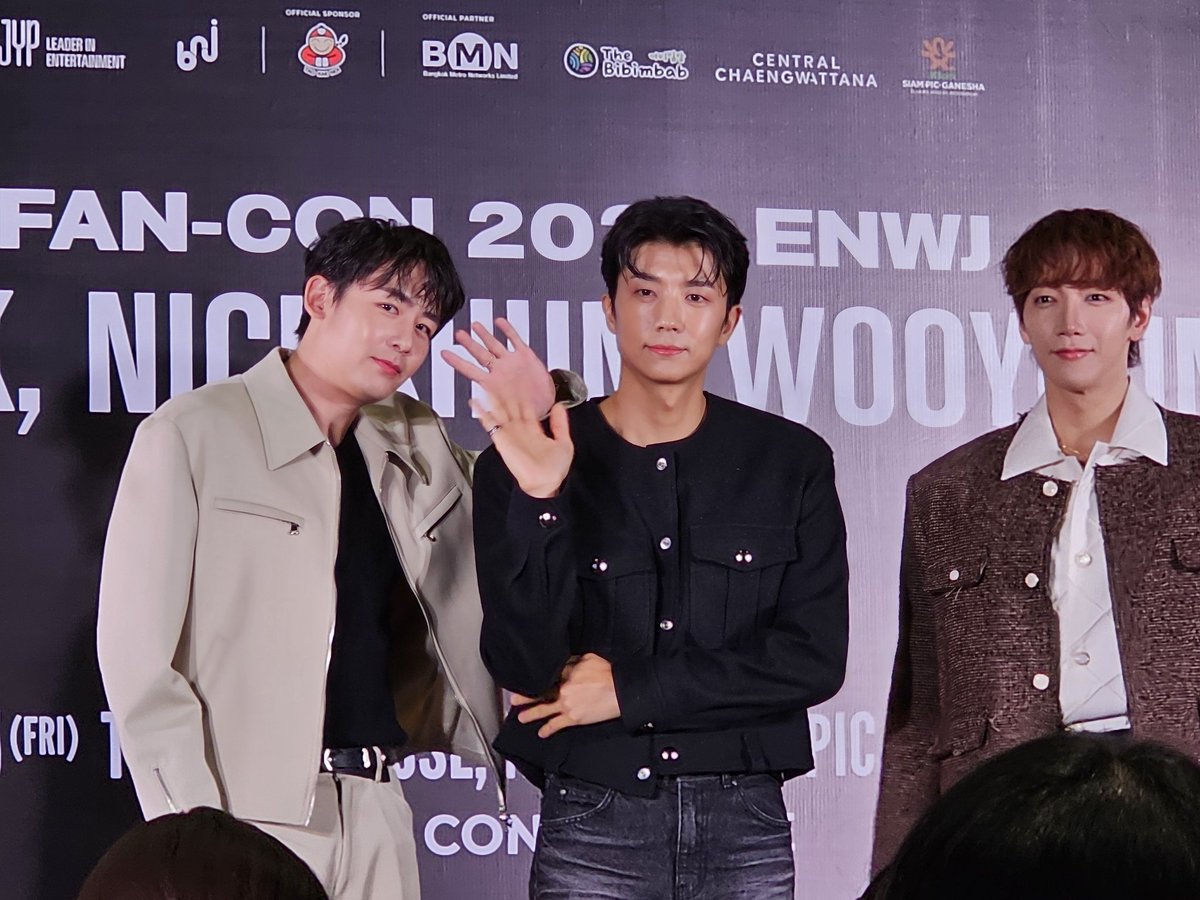 WHANKITTEN's tweet photo. 😃

#2PM_ENWJ_inBKK
#2024_FanCon_ENWJ_BKK
#JUN_K #준케이 #NICHKHUN #닉쿤 #JangWooyoung #우영 #장우영 https://t.co/ITJrIhnpI7