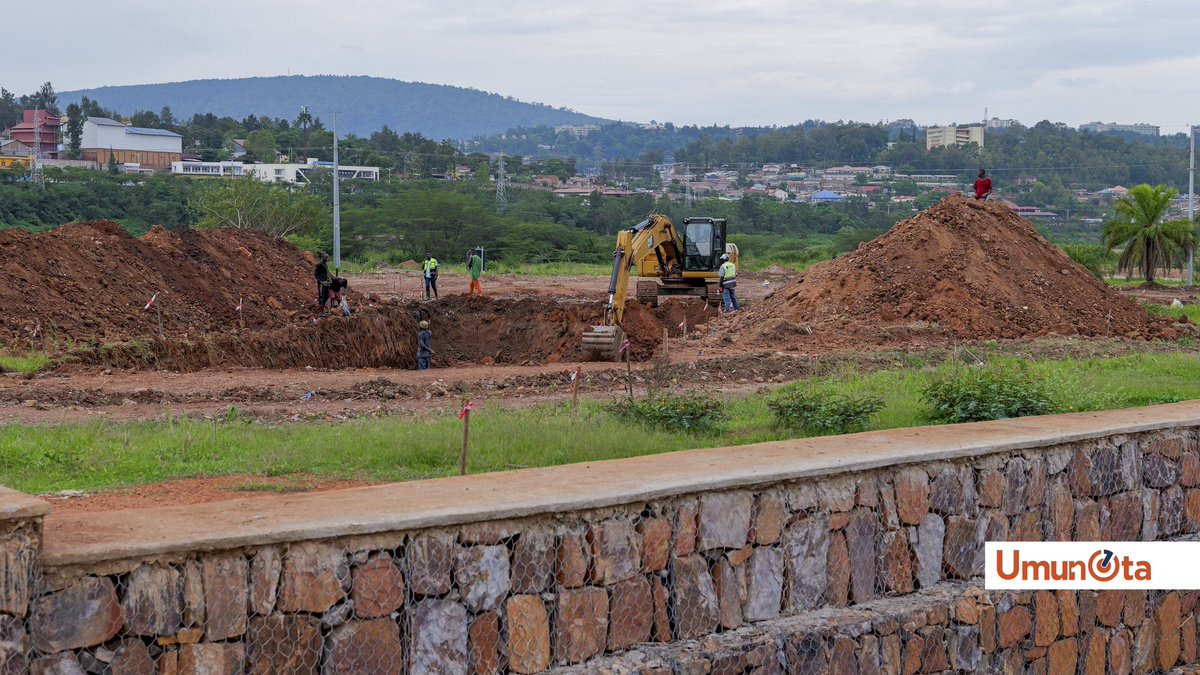 umunotanews's tweet image. Umujyi wa Kigali ugeze kure itunganya ry’ibishanga bitanu byitezweho kongera ubwiza bwawo. 
Video &amp;amp; Amafoto 
#UmunotaNews