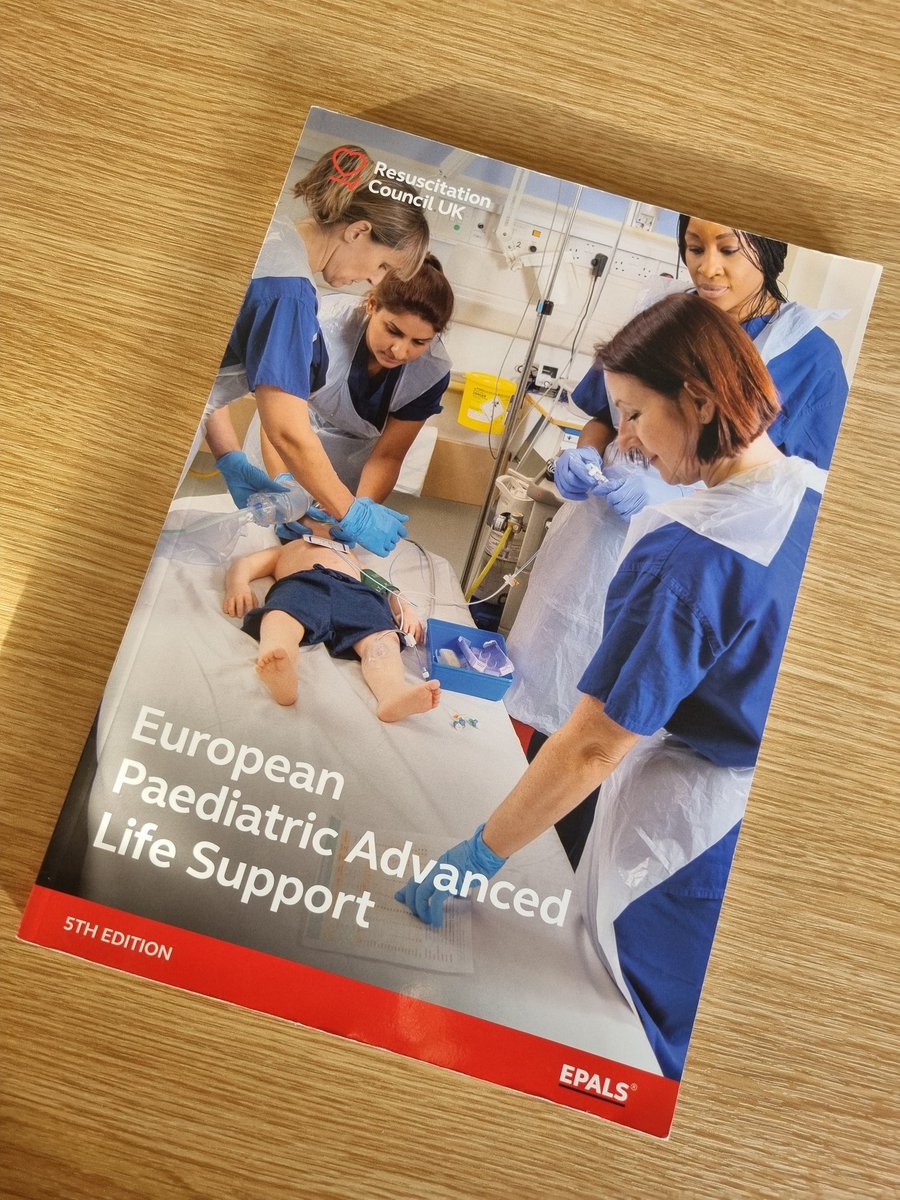 JamesStubley's tweet image. Varied end to the week. 
Teaching Day 1 of @ResusCouncilUK #EPALS course yesterday at @RotherhamNHS_FT, good luck to the candidates for today. 
Today, a 🚁 clinical shift for @YorkshireAirAmb out of #TopcliffeASU. The usual cold and misty start up in NYorkshire. #CriticalCare