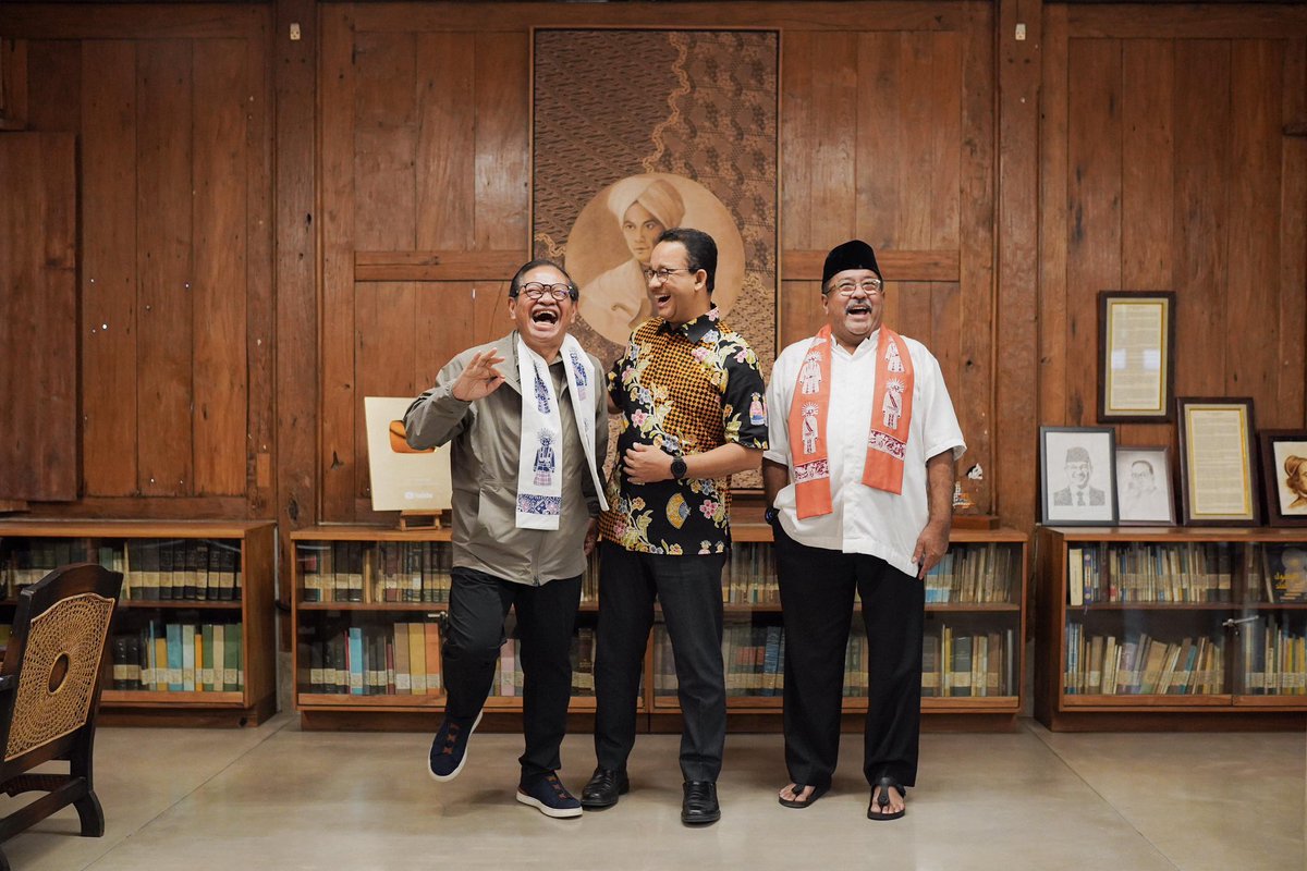 Baru saja menemukan salah satu kopi favorit terbaru saya di Jakarta. Kopi buatan Bu <a href="/feryfarhati/">Fery Farhati</a> di Rumah Mas <a href="/aniesbaswedan/">Anies Rasyid Baswedan</a>. Matur Nuwun sanget ya untuk kopi dan obrolan yang bermutu tentang Jakarta di pagi hari ini 😊