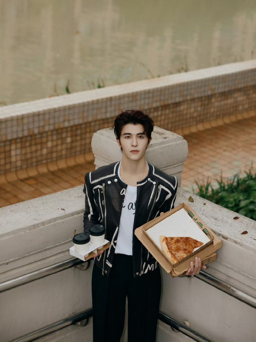 NichagornSongk1's tweet photo. หล่อจึ้งมากแพท
Patrick Home To Luxury
#Plaza66BALMAINxPatrick https://t.co/pLFhCX3SAO
